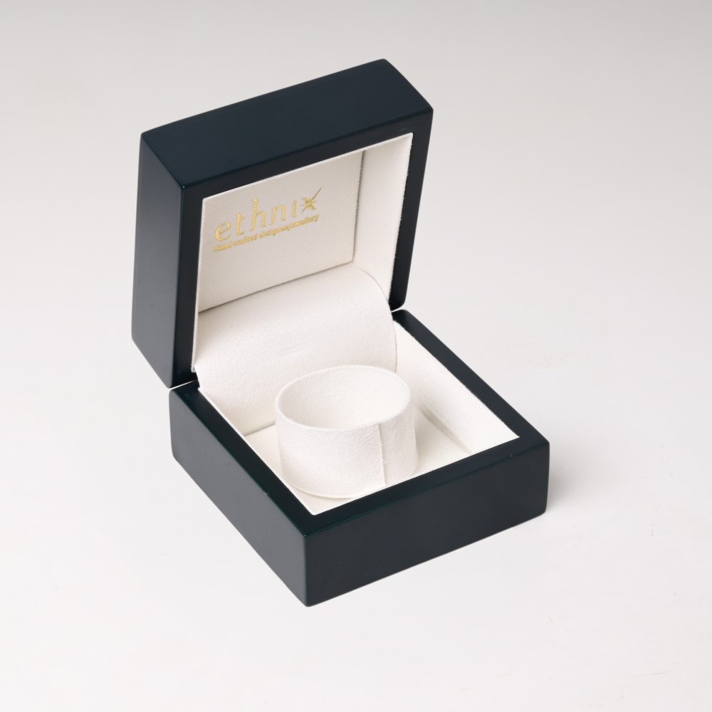 custom jewelry box manufacturer for jewellers