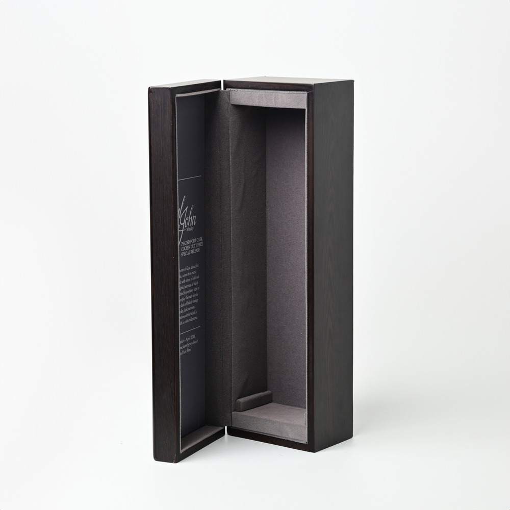 green shiny customised wooden jewelry box set