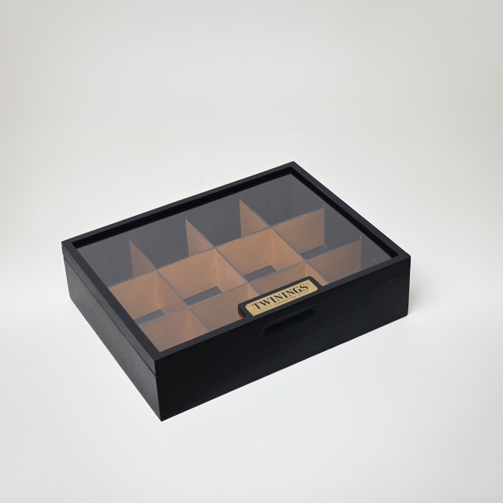 wooden jewellery box set in white vineer polished